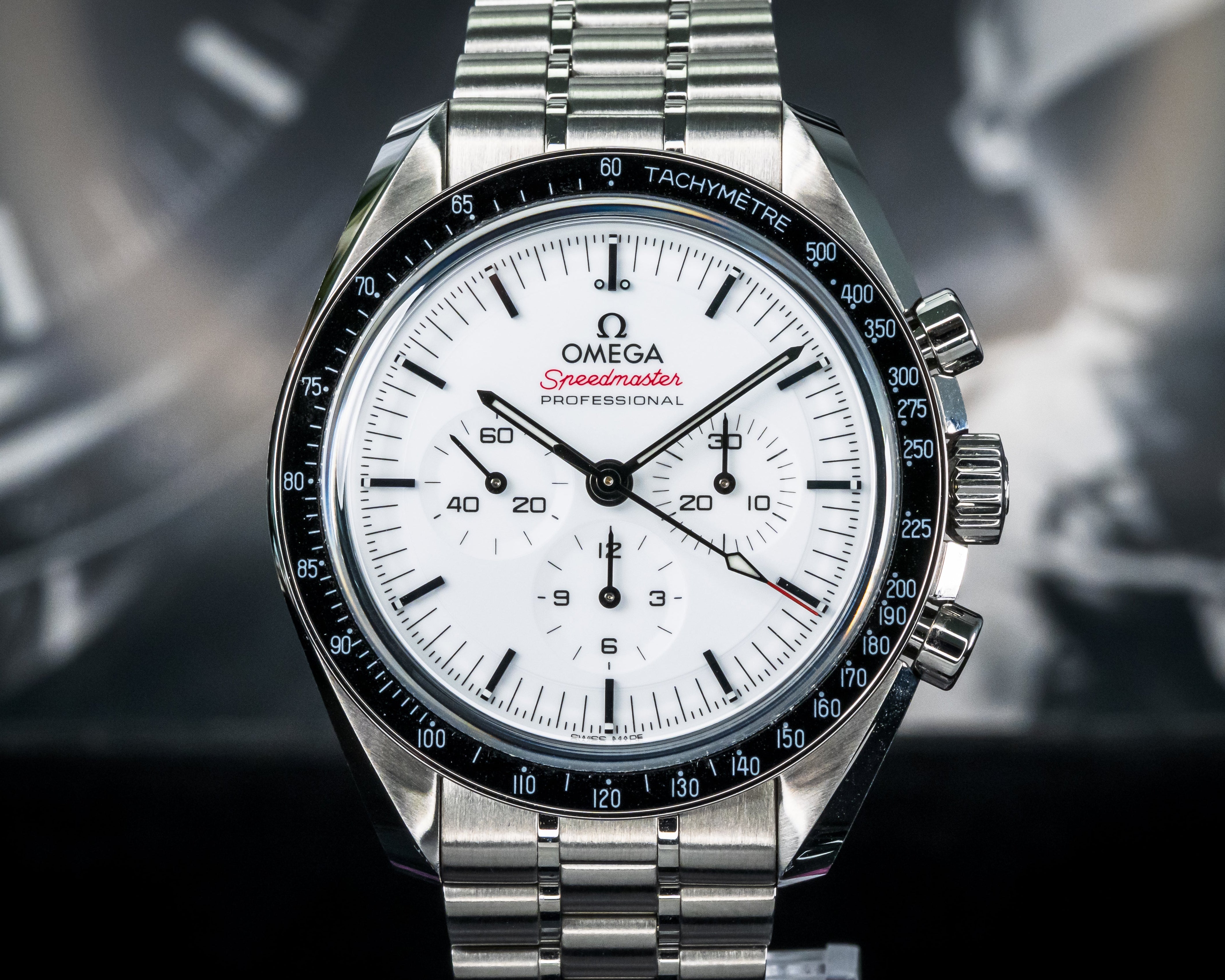 Omega Speedmaster Professional Moonwatch White Dial 310.30.42.50.04.001