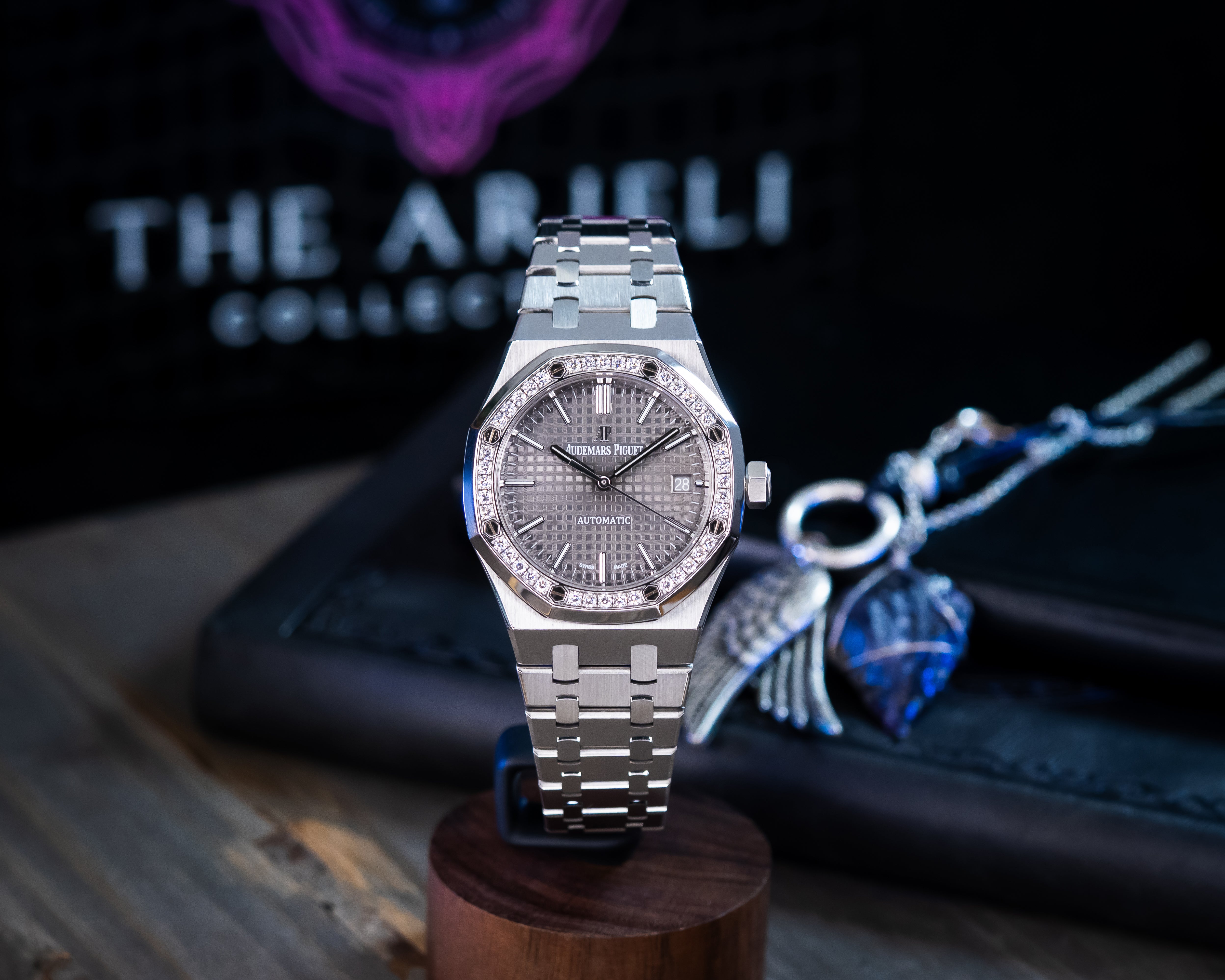 AUDEMARS PIGUET ROYAL OAK SELFWINDING DIAMOND SET RUTHENIUM DIAL 15451ST.ZZ.1256ST.02