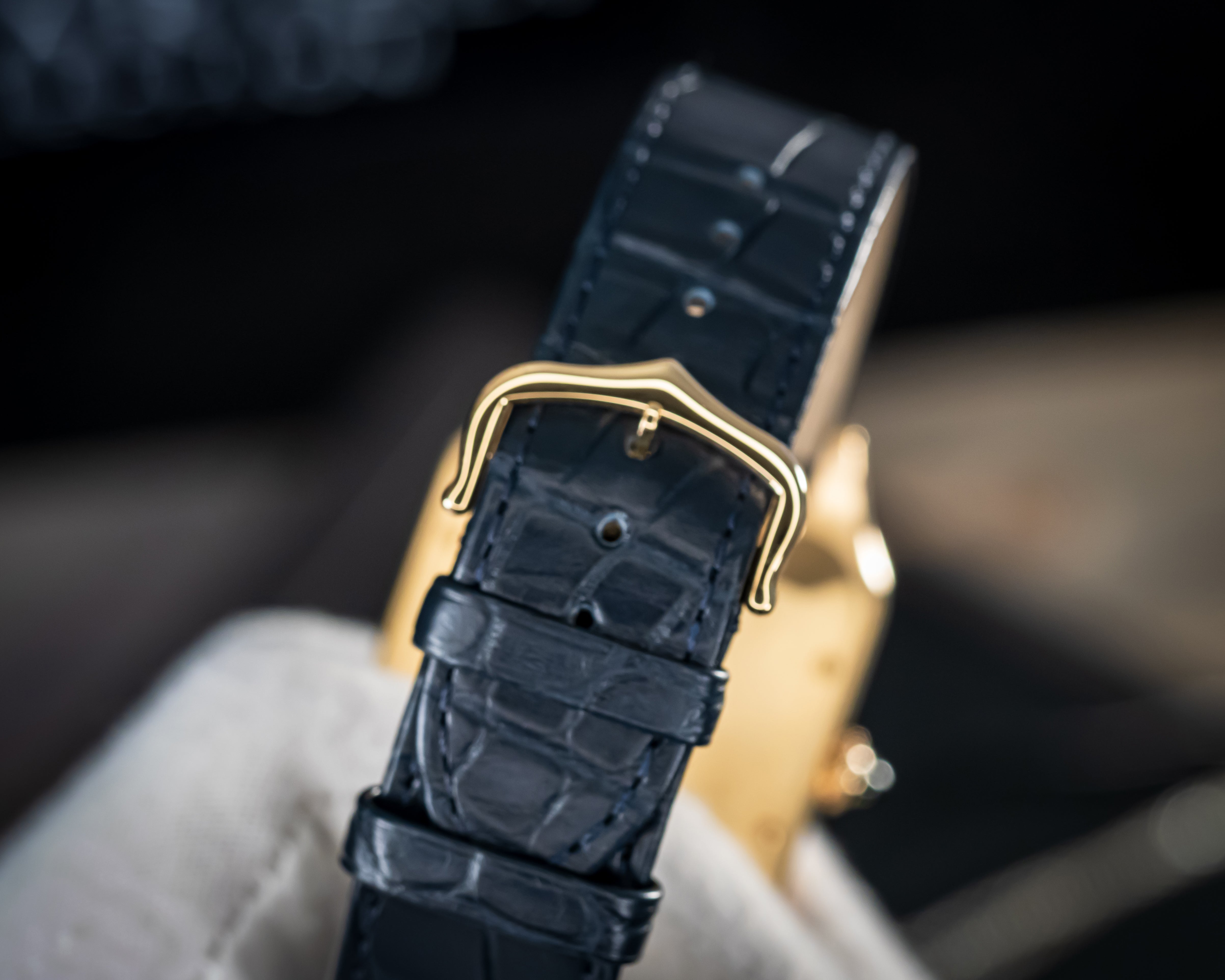 UNWORN CARTIER SANTOS-DUMONT EXTRA LARGE 18KT YELLOW GOLD WGSA0108
