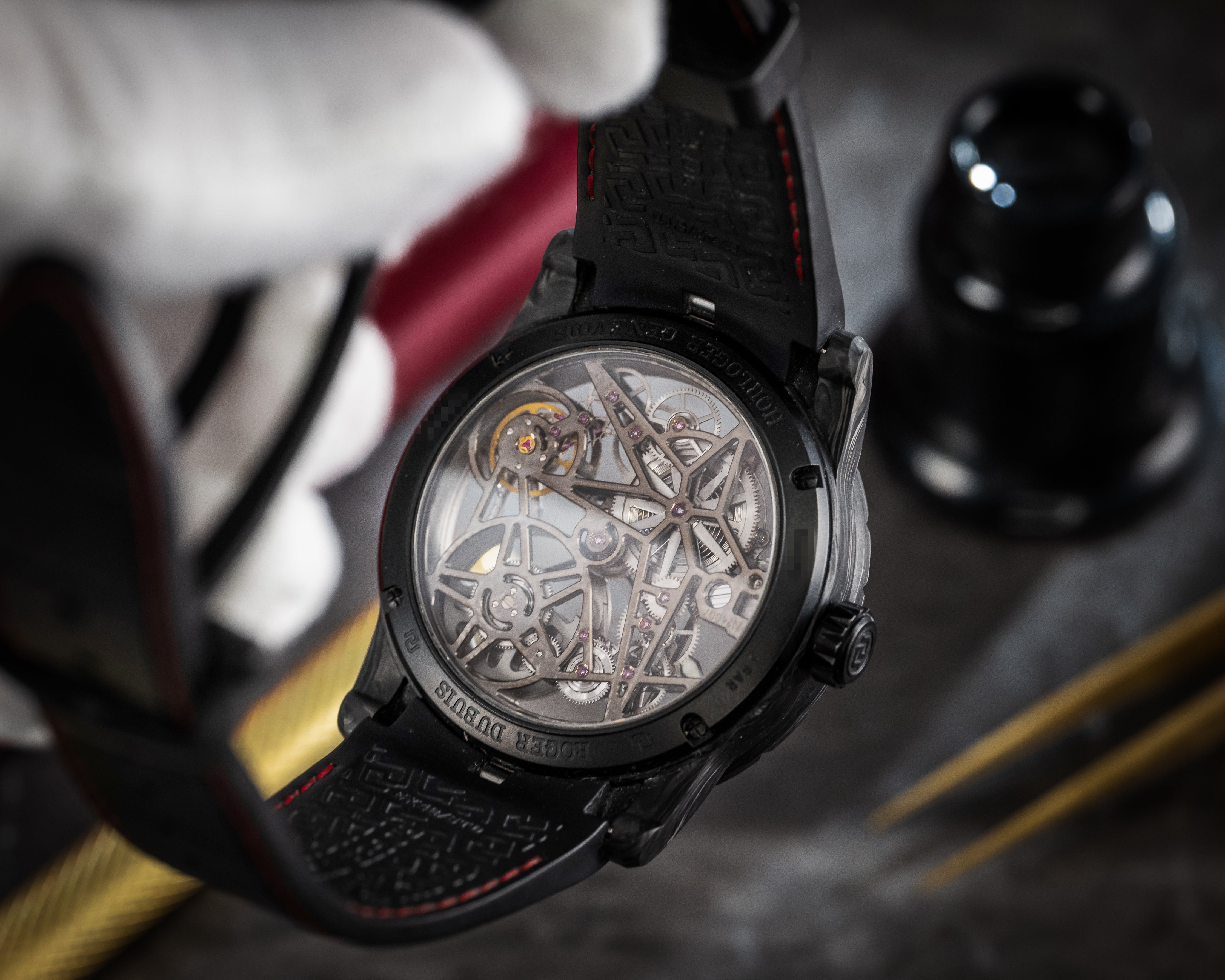 Roger Dubuis Excalibur Carbon Skeleton RDDBEX0777