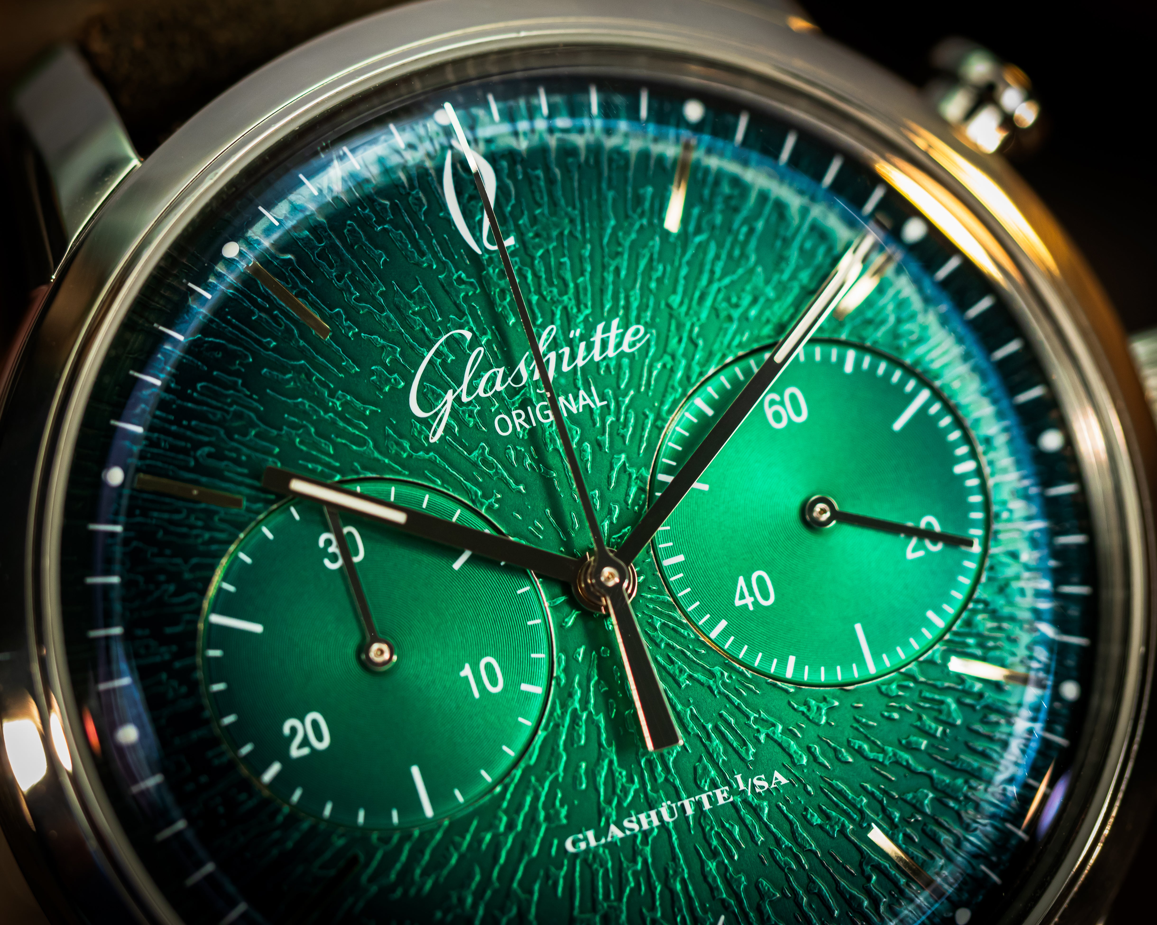 Glashutte Original Sixties Chronograph Annual Edition – 1-39-34-05-22-04
