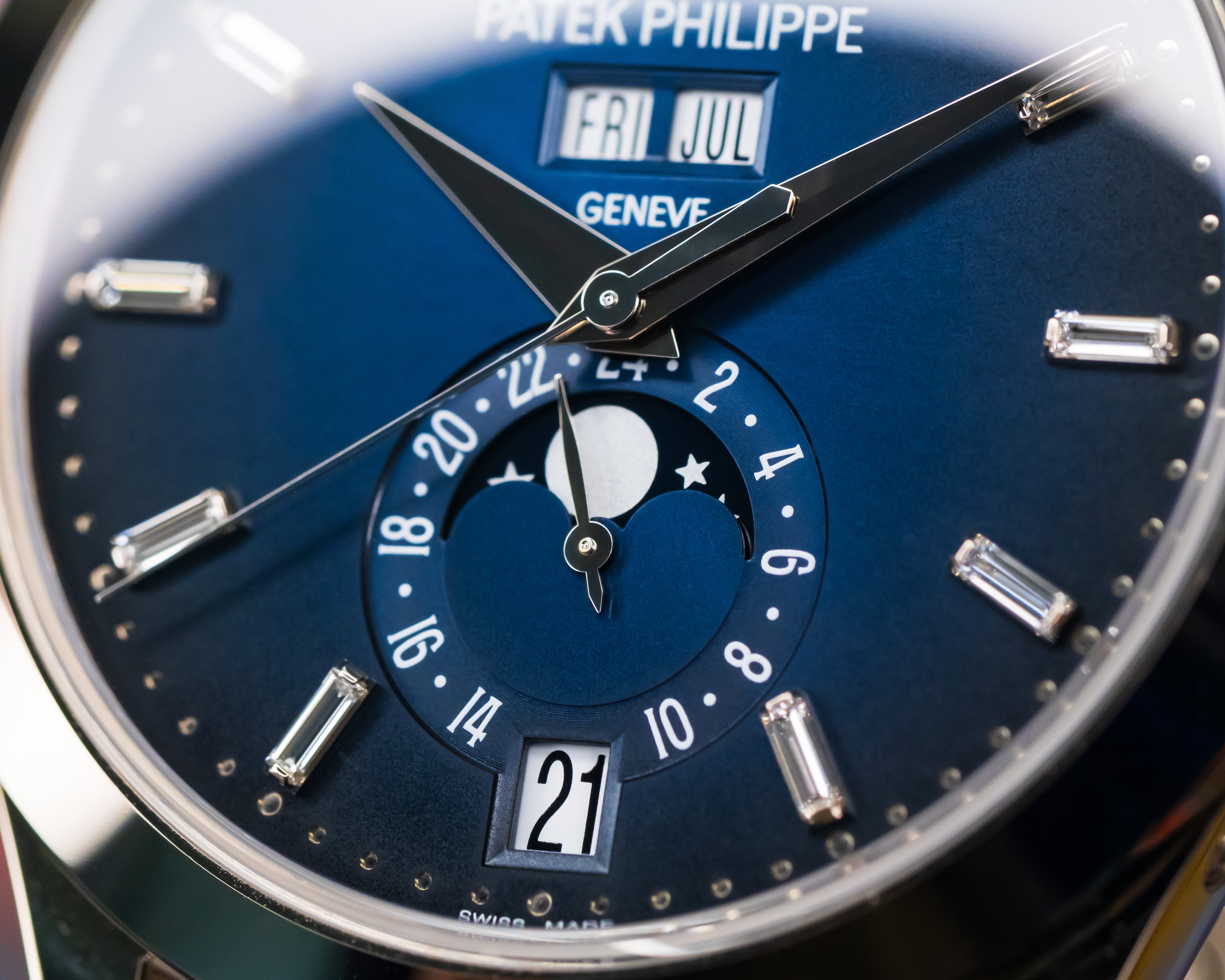 Patek Philippe Complications Annual Calendar White Gold – 5396G-017