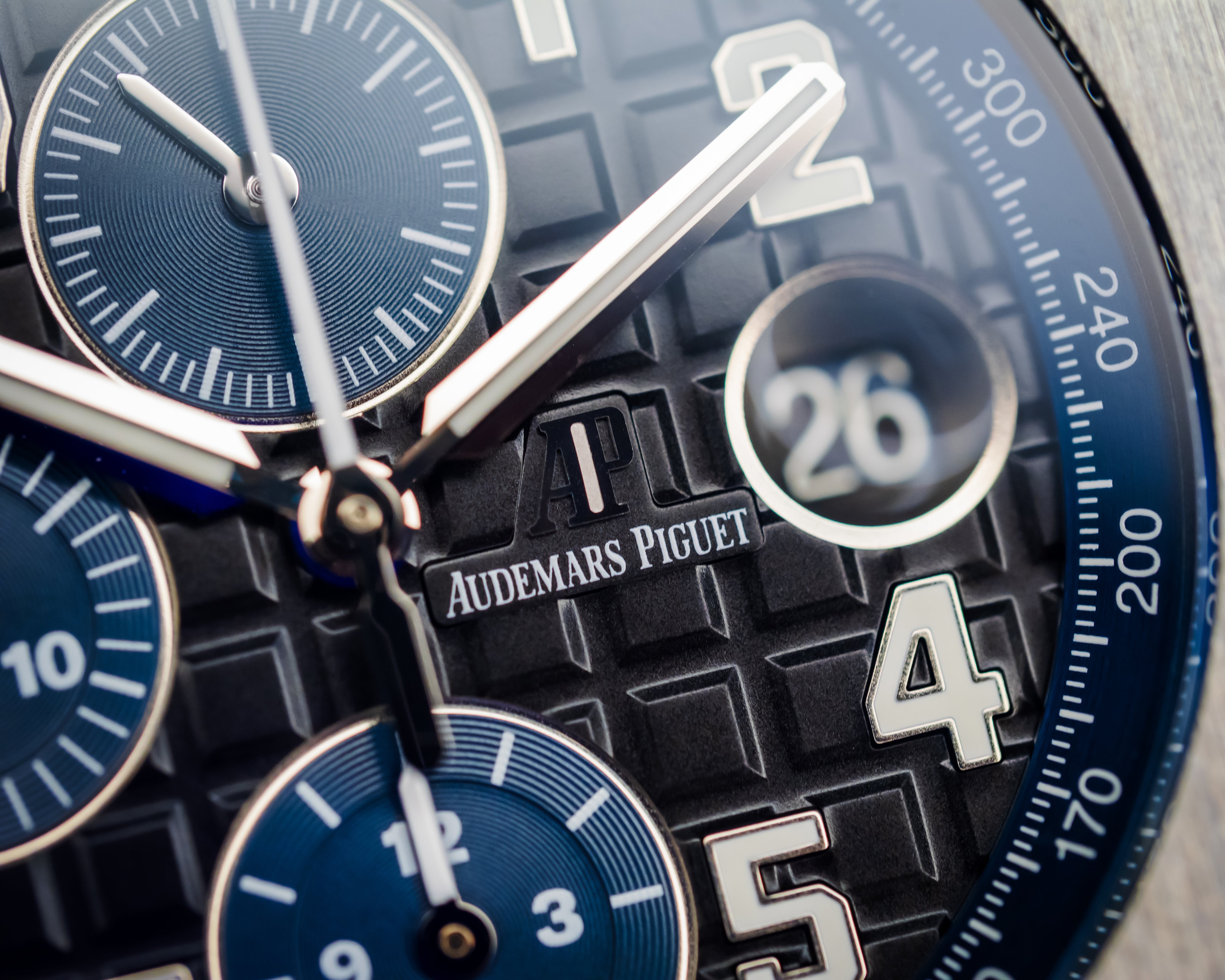 Audemars Piguet Royal Oak Offshore “Batman” 26470ST.OO.A028CR.01