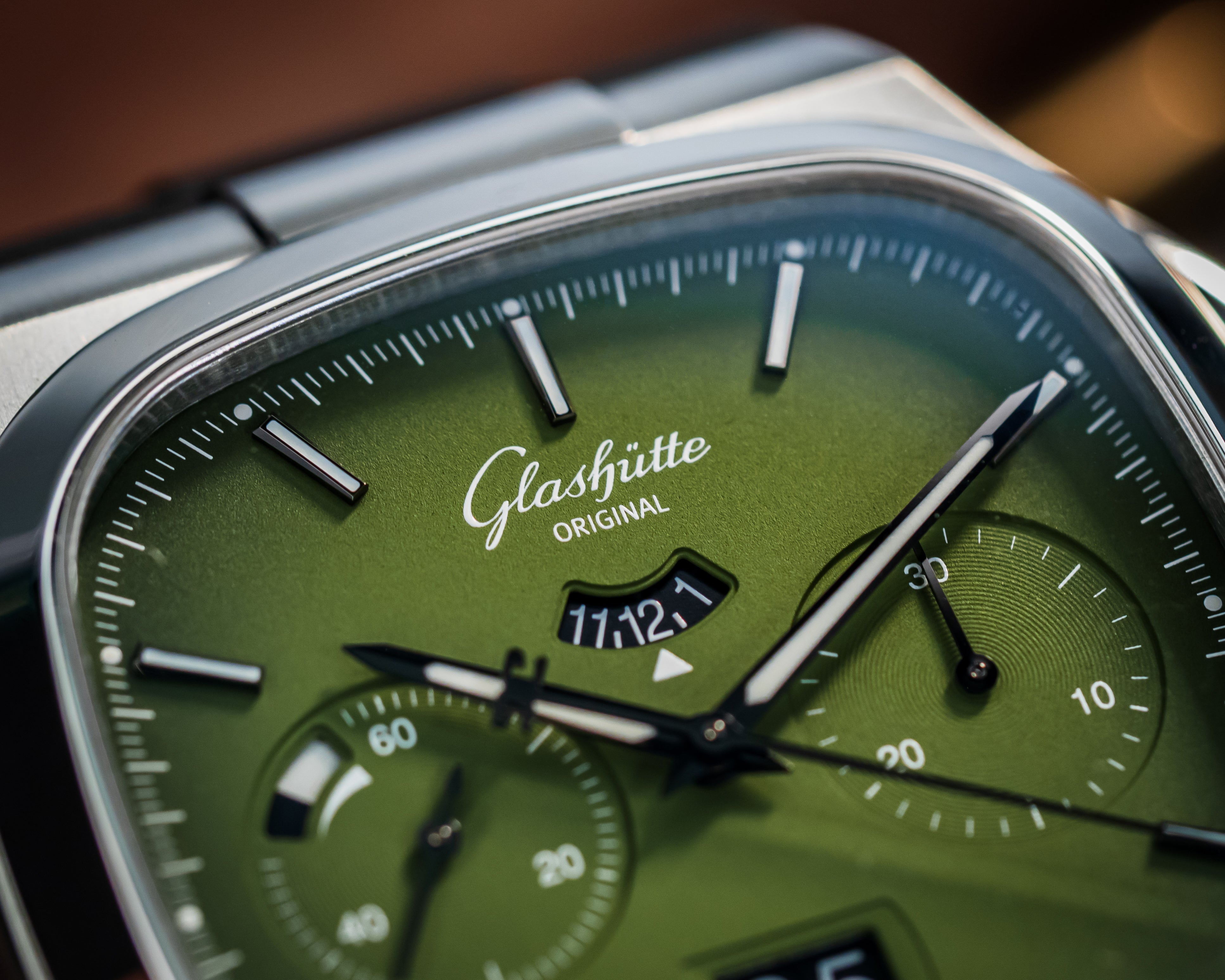 GLASHÜTTE ORIGINAL SEVENTIES CHRONOGRAPH PANORAMA DATE 1-37-02-09-02-63