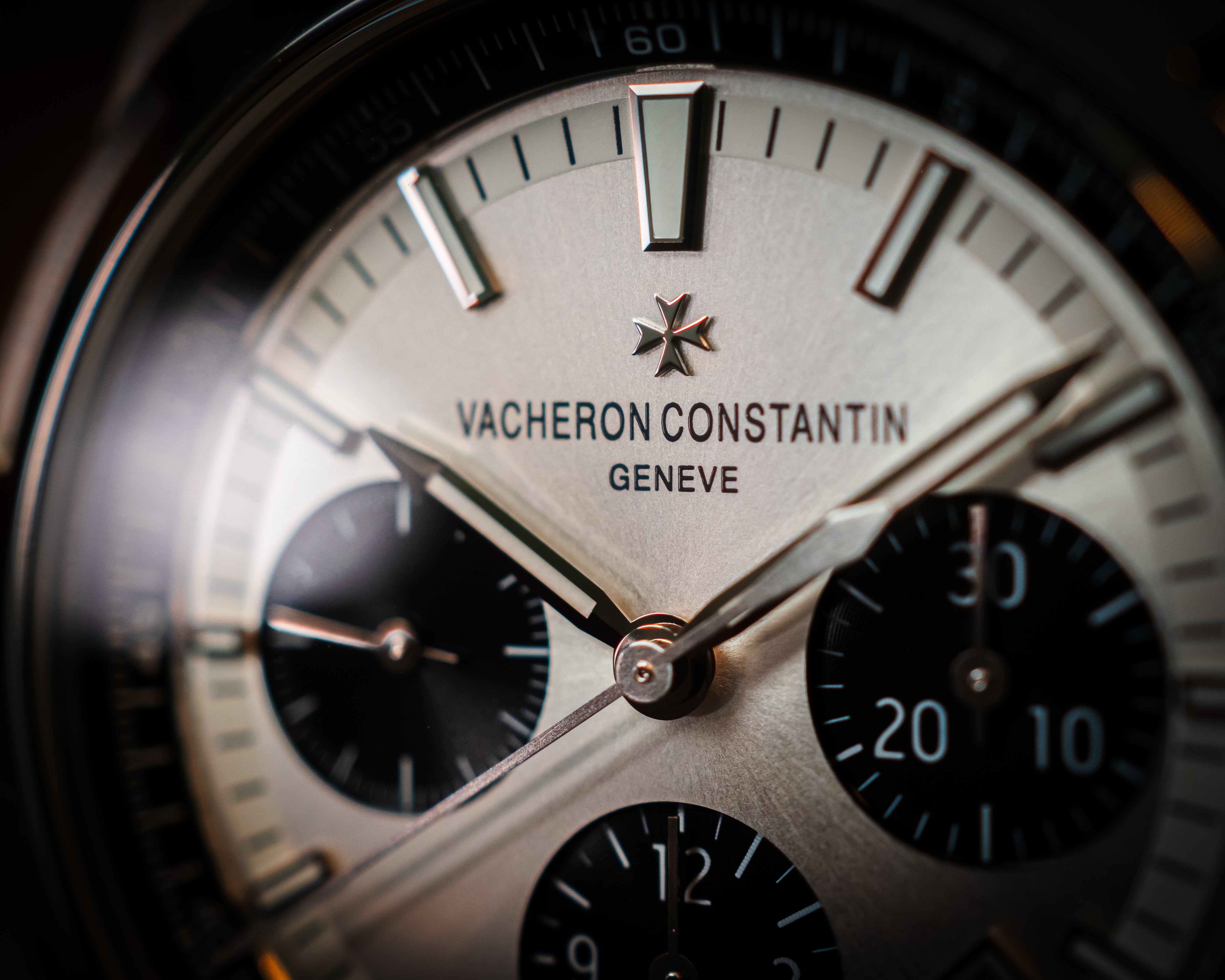Vacheron Constantin Overseas Panda – 5500V/110A-B686