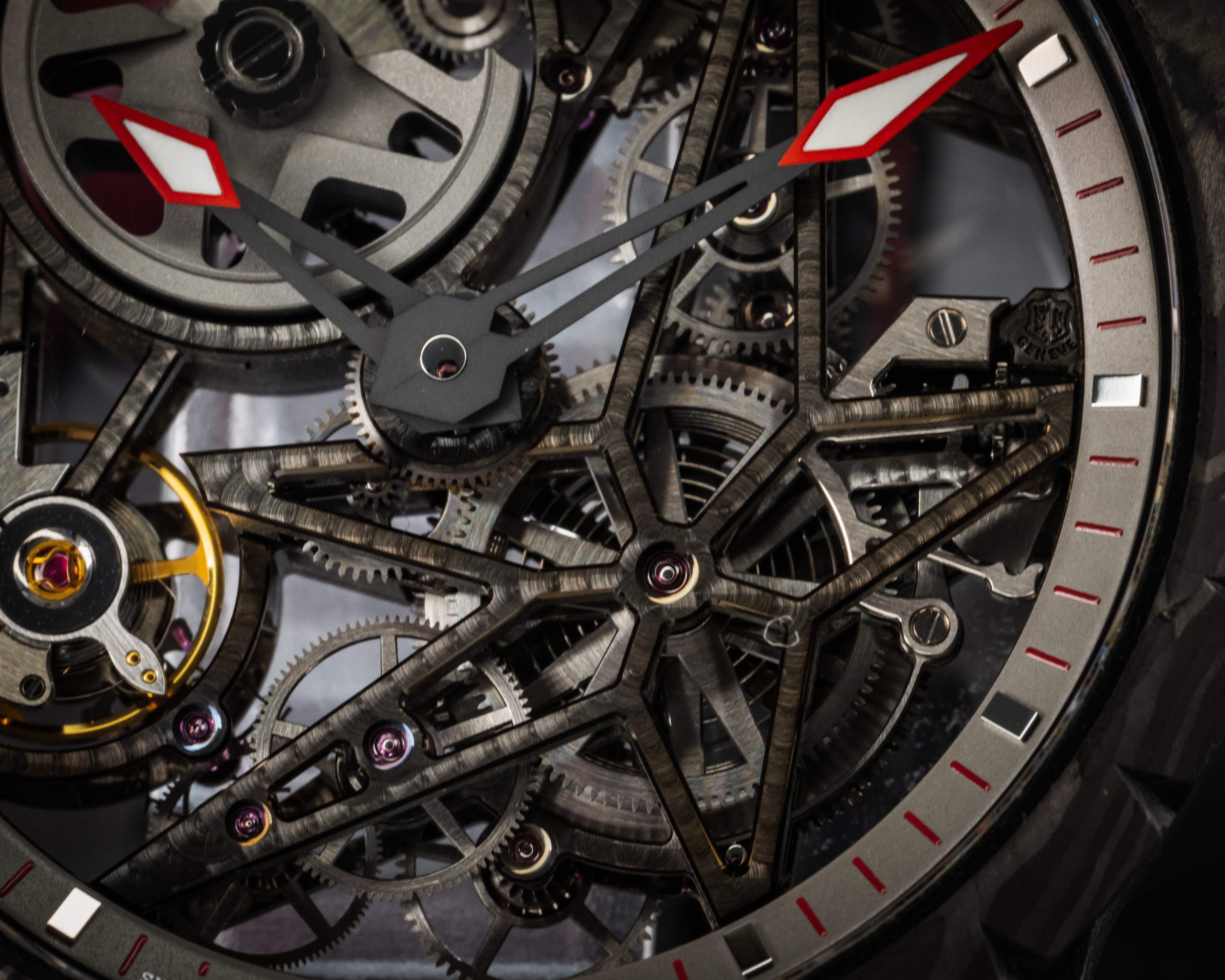 Roger Dubuis Excalibur Carbon Skeleton RDDBEX0777