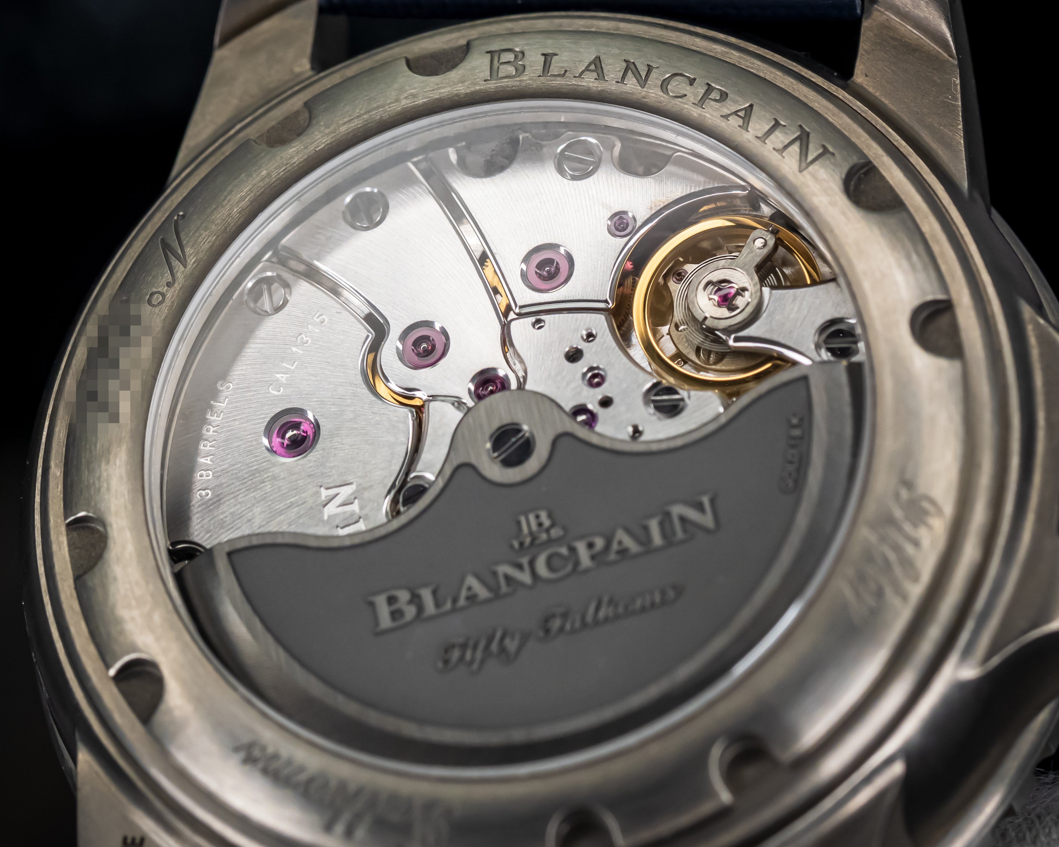BLANCPAIN FIFTY FATHOMS AUTOMATIQUE BLUE DIAL TITANIUM 5015-12B40-052A