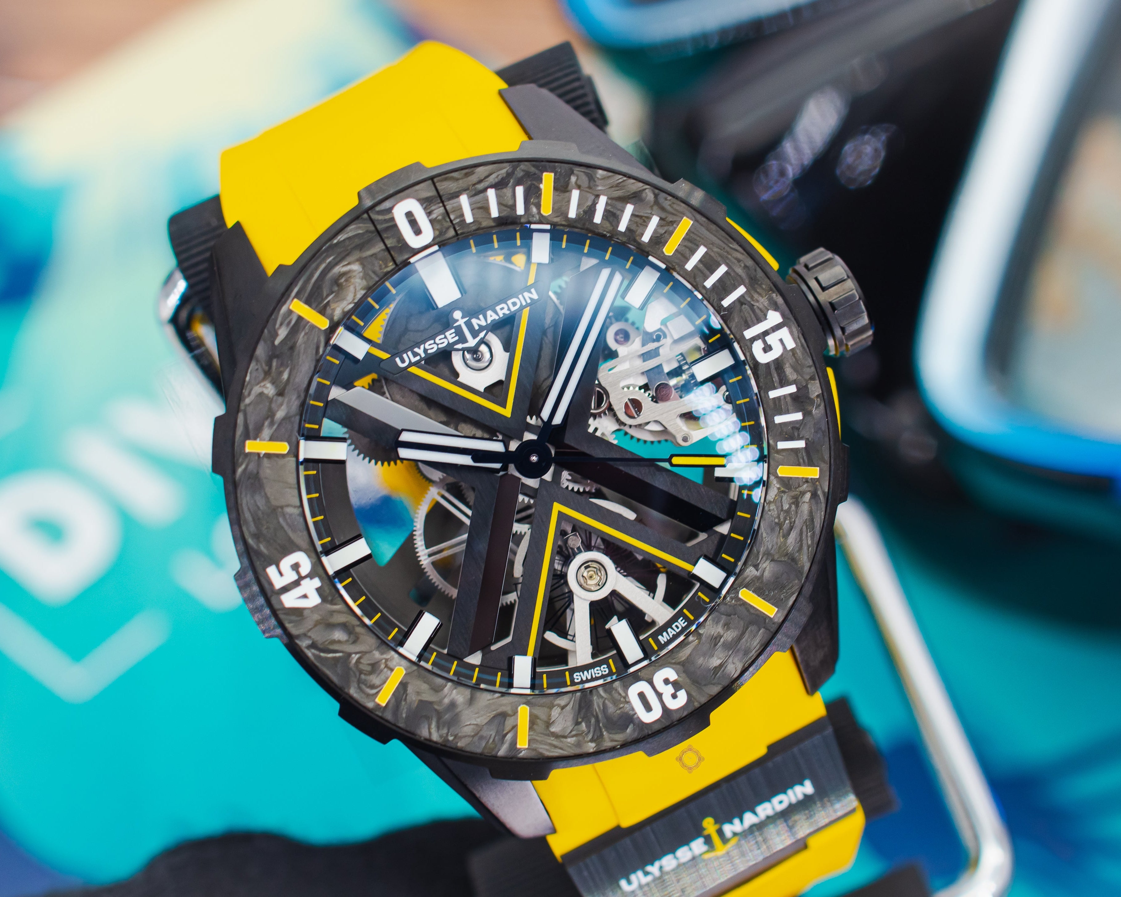 Ulysse Nardin Diver X Yellow - 3723-170LE-2A-BLACK/3B