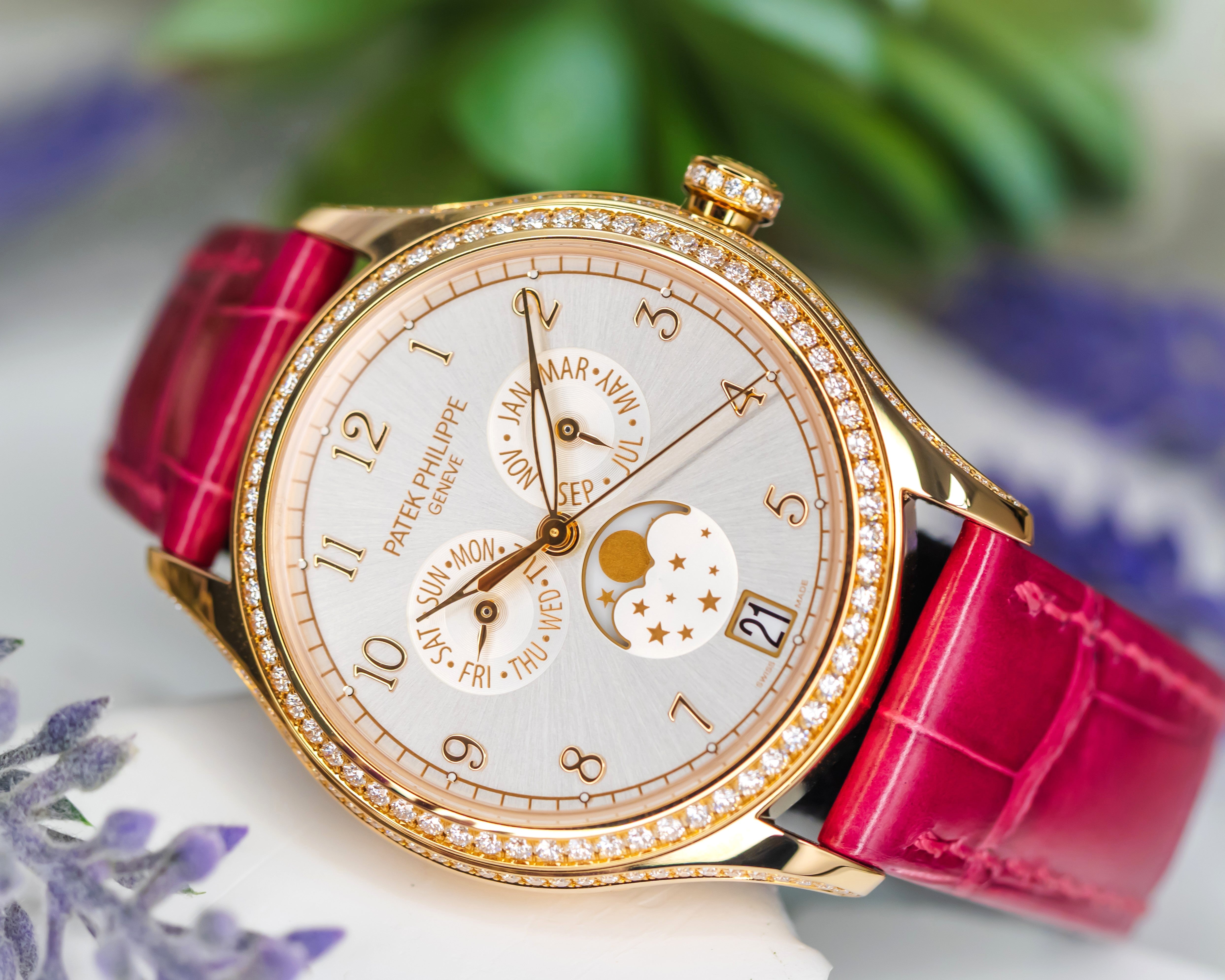 Patek Philippe Annual Calendar Complications 18k Rose Gold Diamond – 4947R