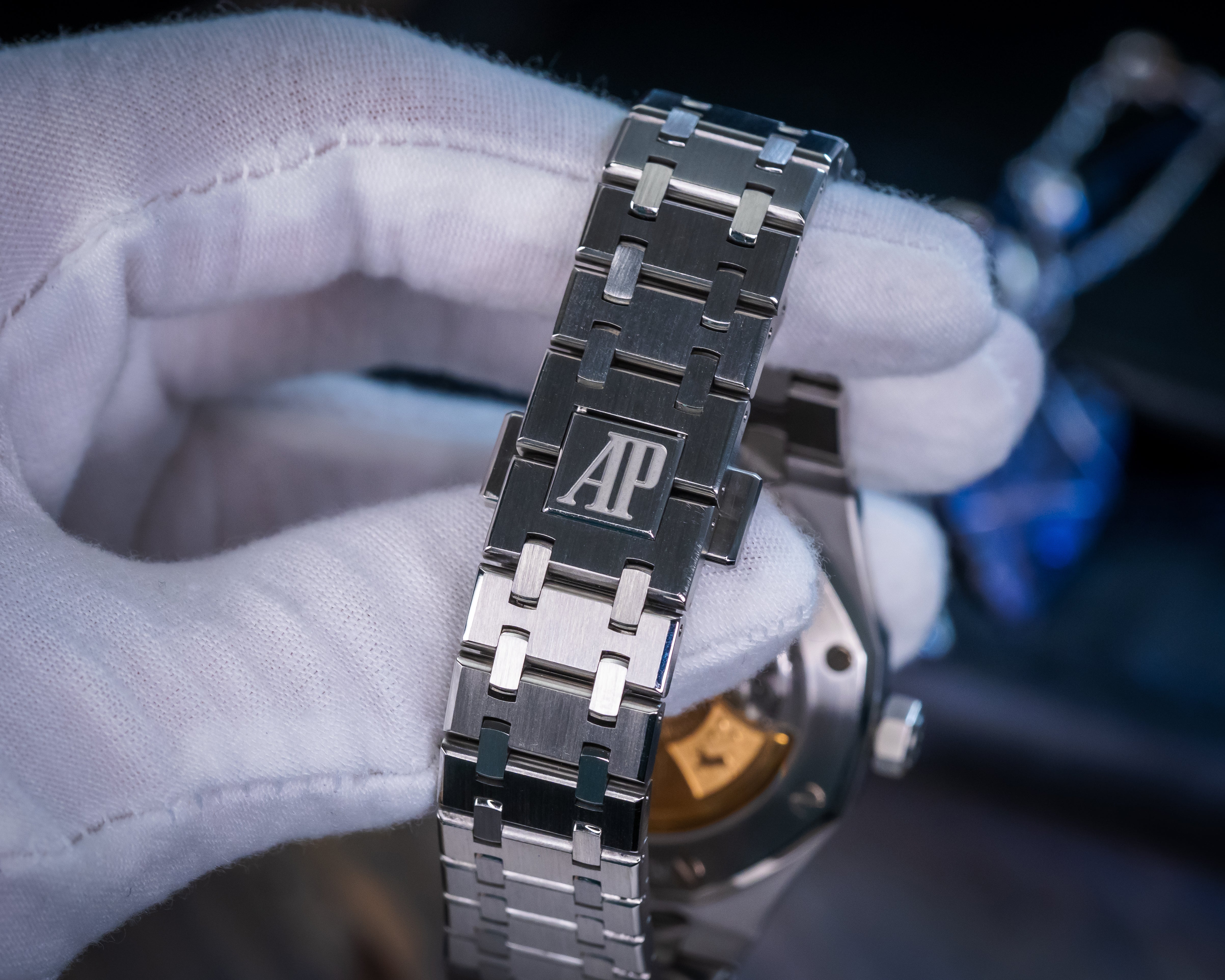 AUDEMARS PIGUET ROYAL OAK SELFWINDING DIAMOND SET RUTHENIUM DIAL 15451ST.ZZ.1256ST.02