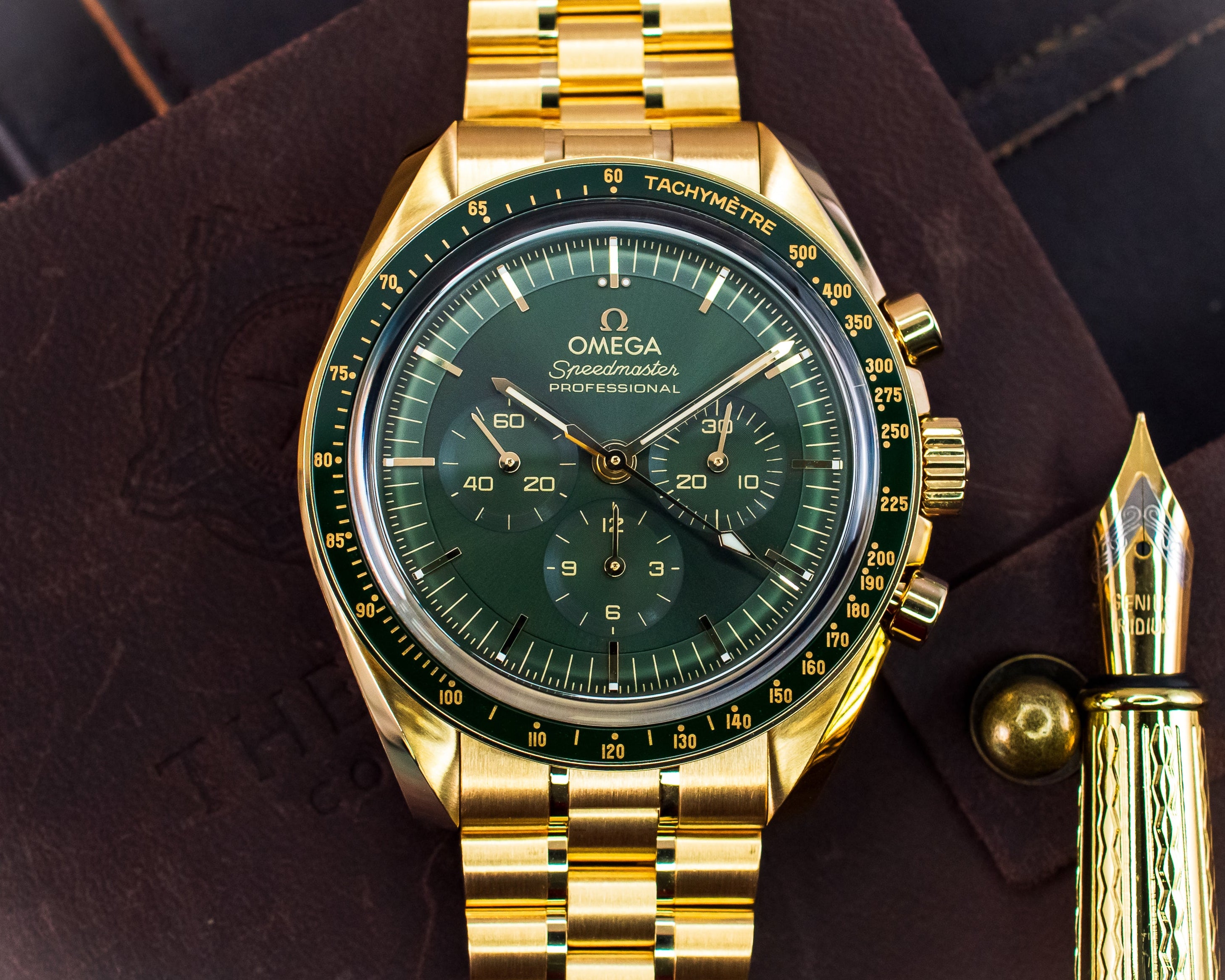Omega Speedmaster Moonshine Gold Green Dial - 310.60.42.50.10.001