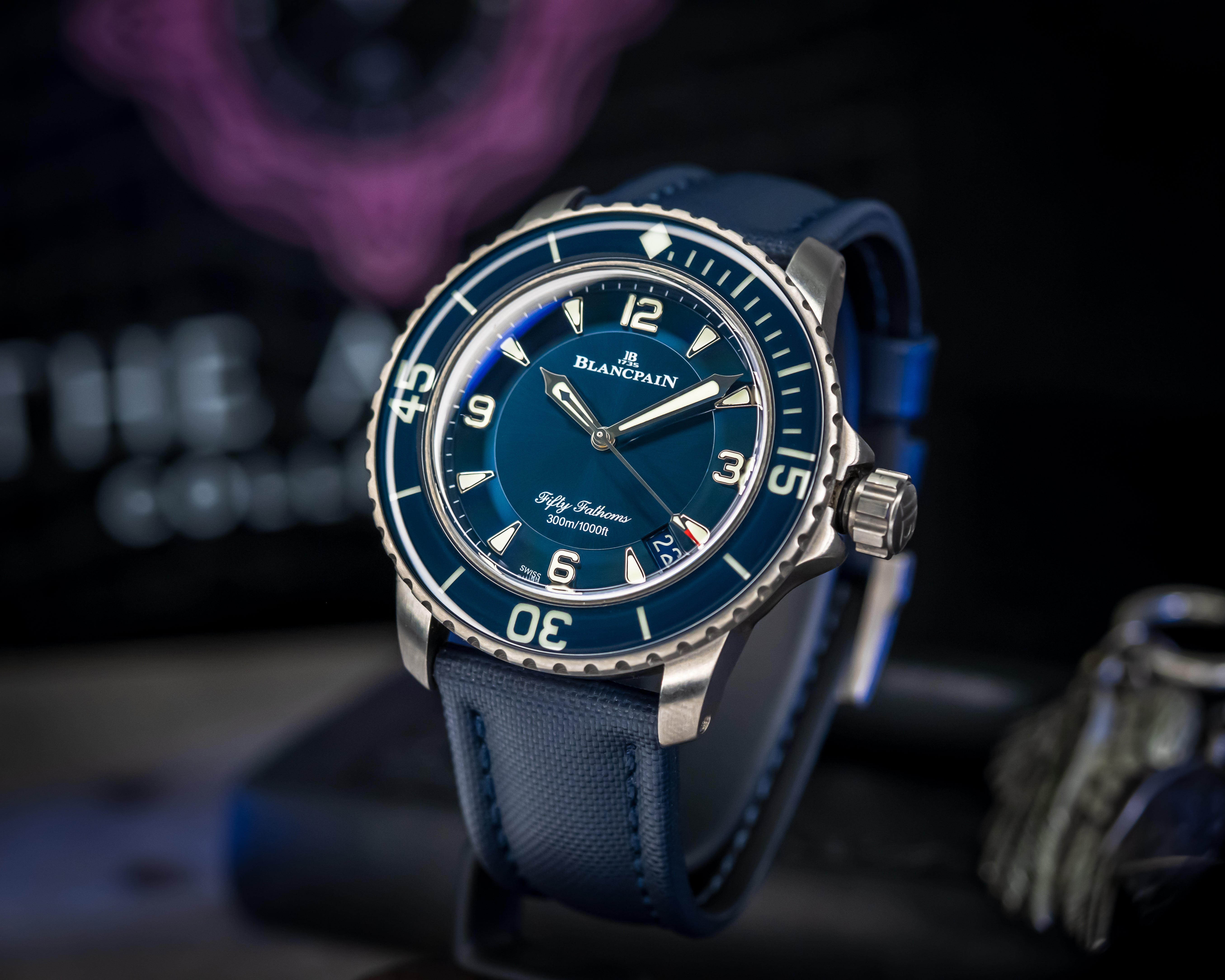 BLANCPAIN FIFTY FATHOMS AUTOMATIQUE BLUE DIAL TITANIUM 5015-12B40-052A