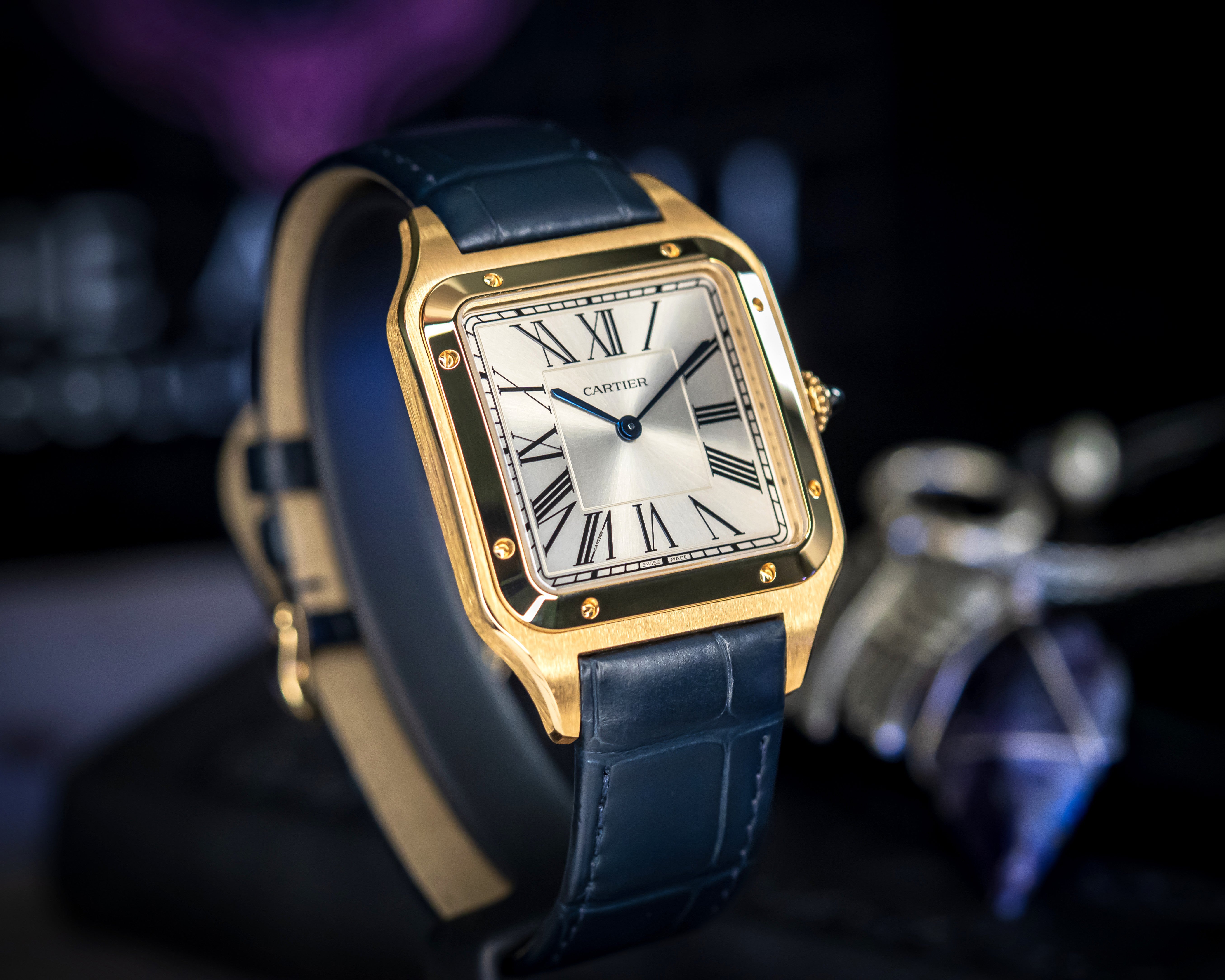 UNWORN CARTIER SANTOS-DUMONT EXTRA LARGE 18KT YELLOW GOLD WGSA0108