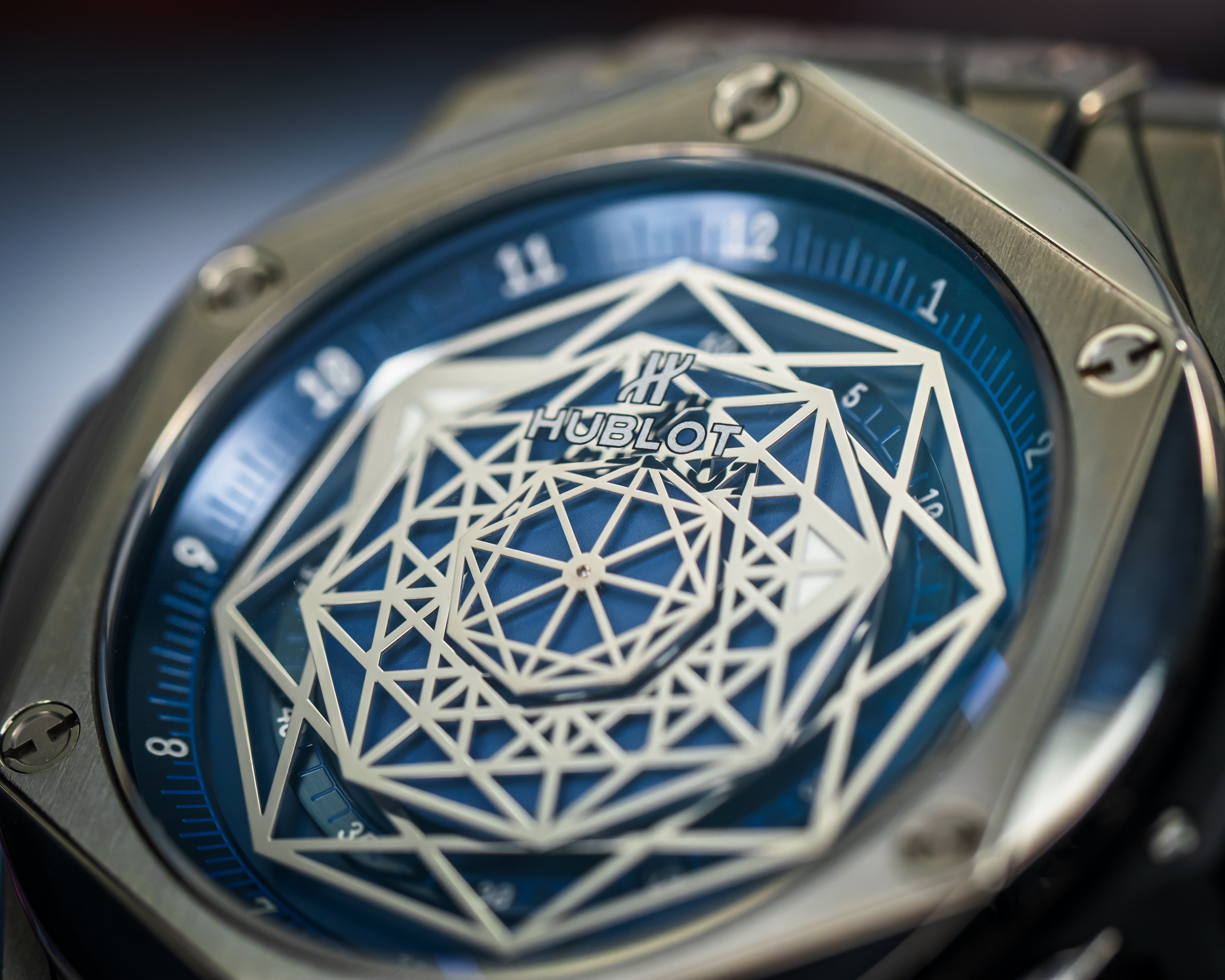 Hublot Big Bang Sang Bleu LE 415.NX.7179.VR.MXM18