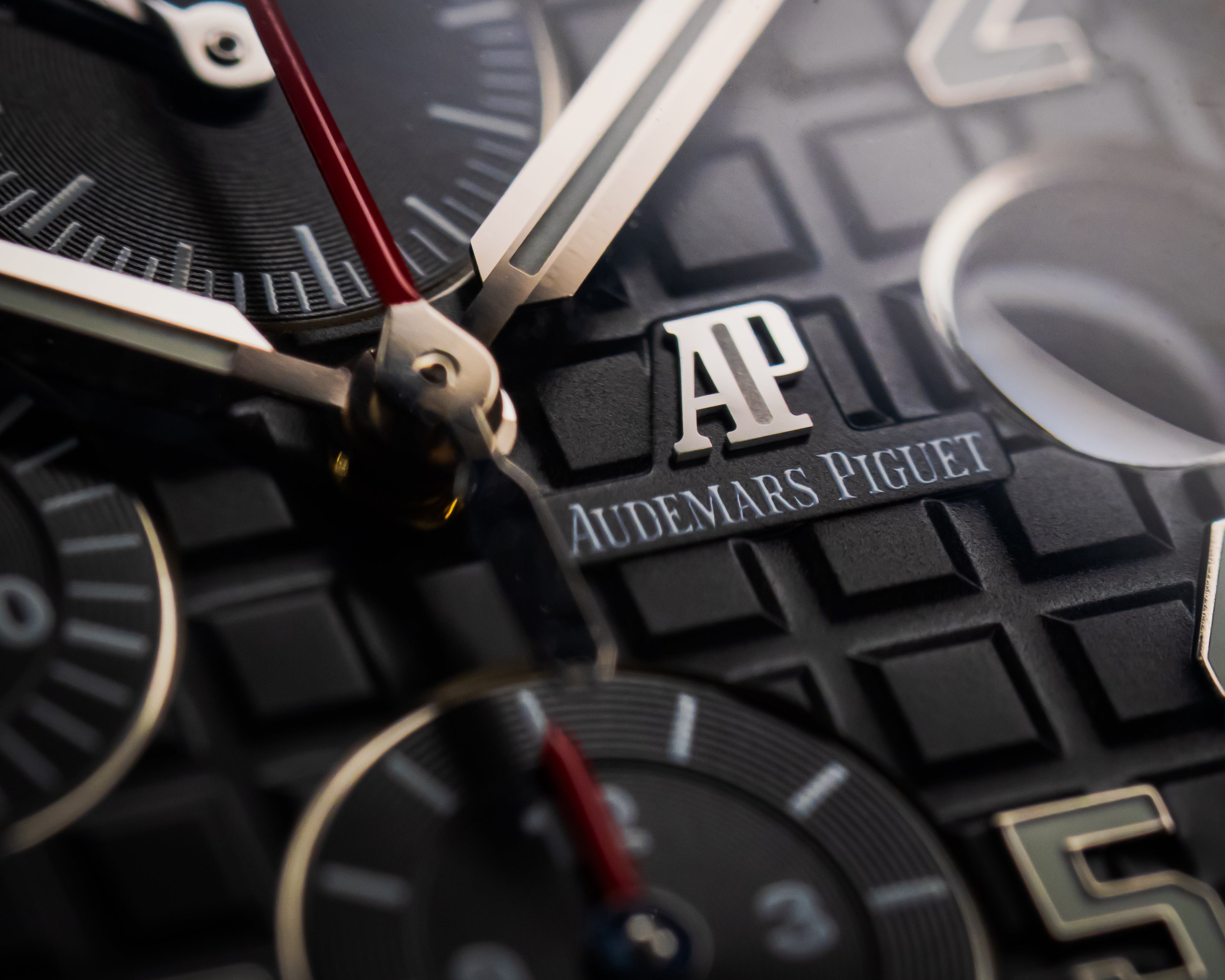 Audemars Piguet Royal Oak Offshore "Vampire" – 26470ST.OO.A101CR.01