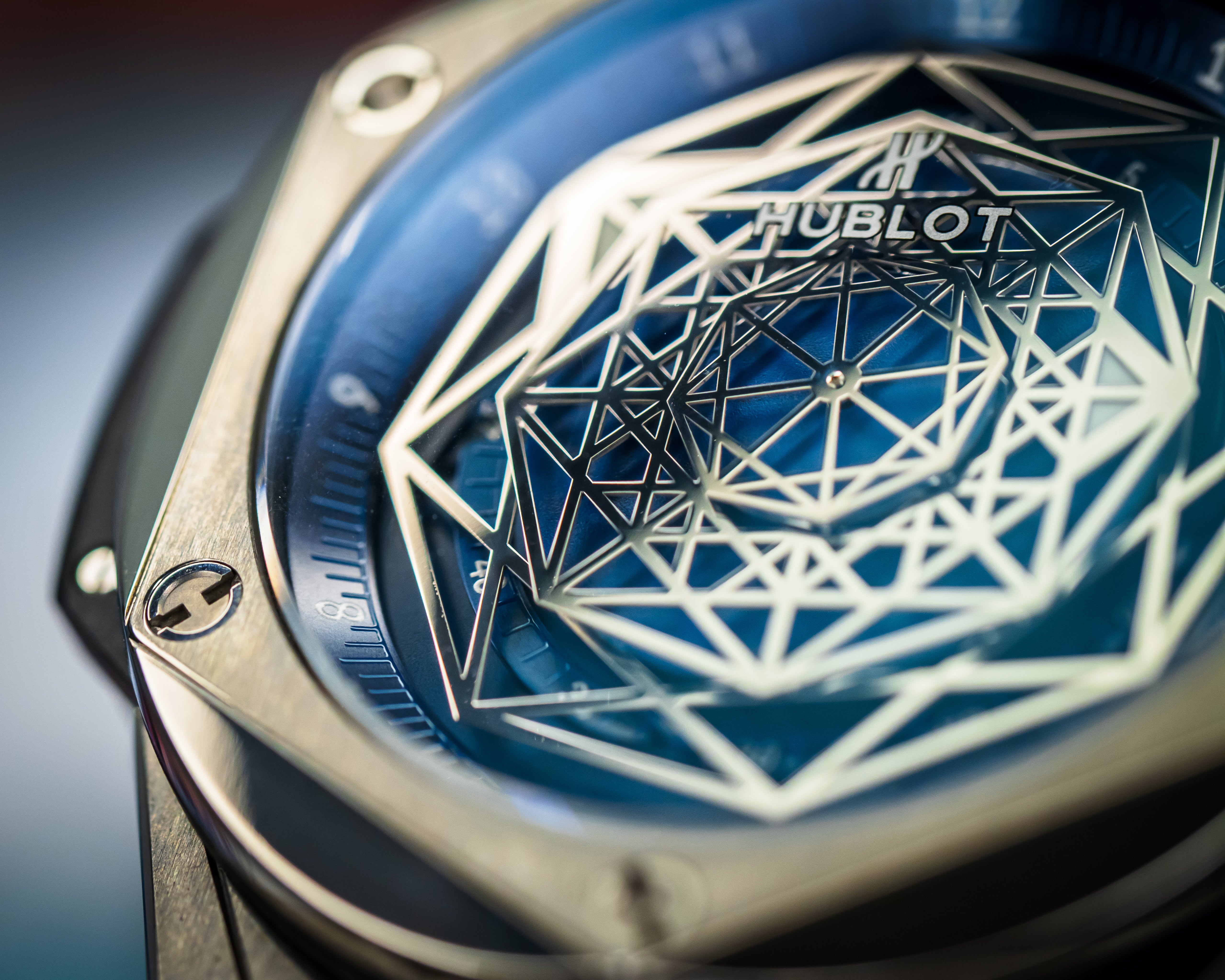 Hublot Big Bang Sang Bleu LE 415.NX.7179.VR.MXM18