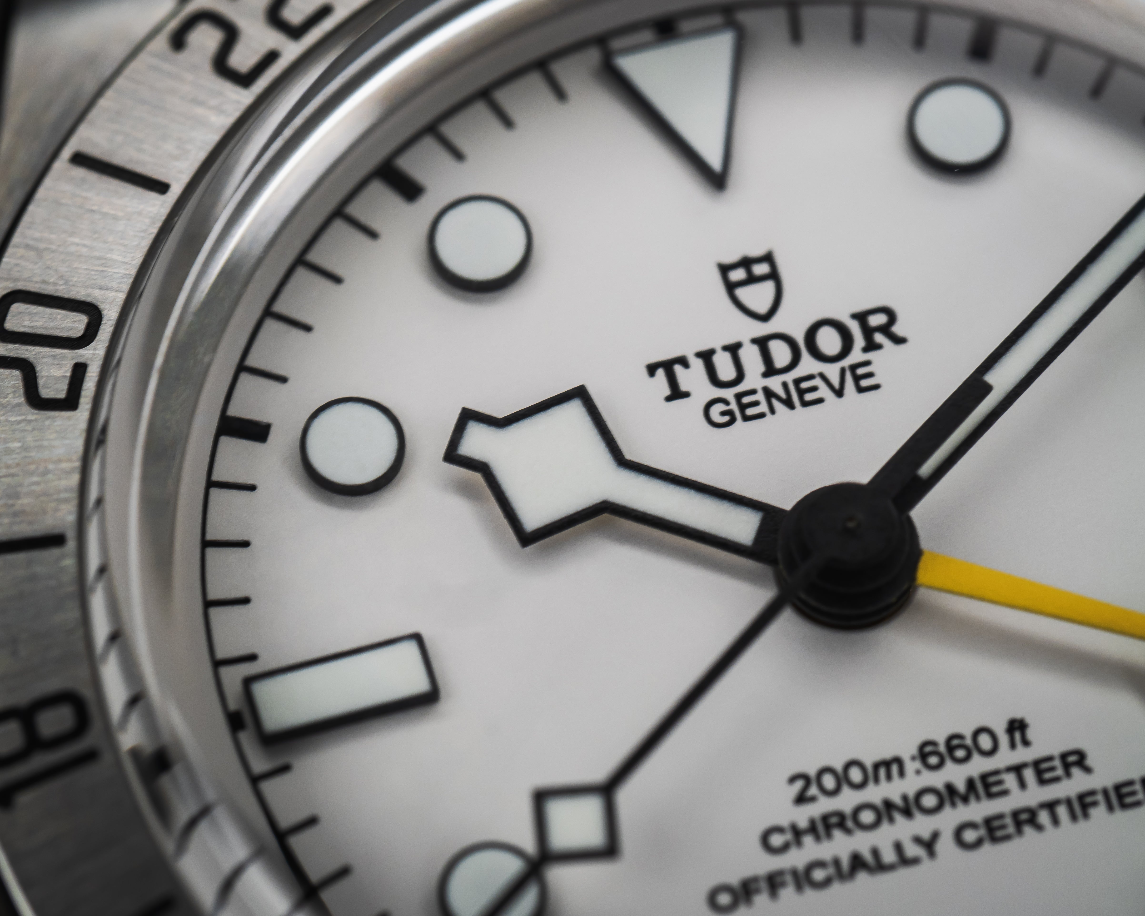 UNWORN TUDOR BLACK BAY PRO GMT WHITE DIAL 39MM M79470-0004