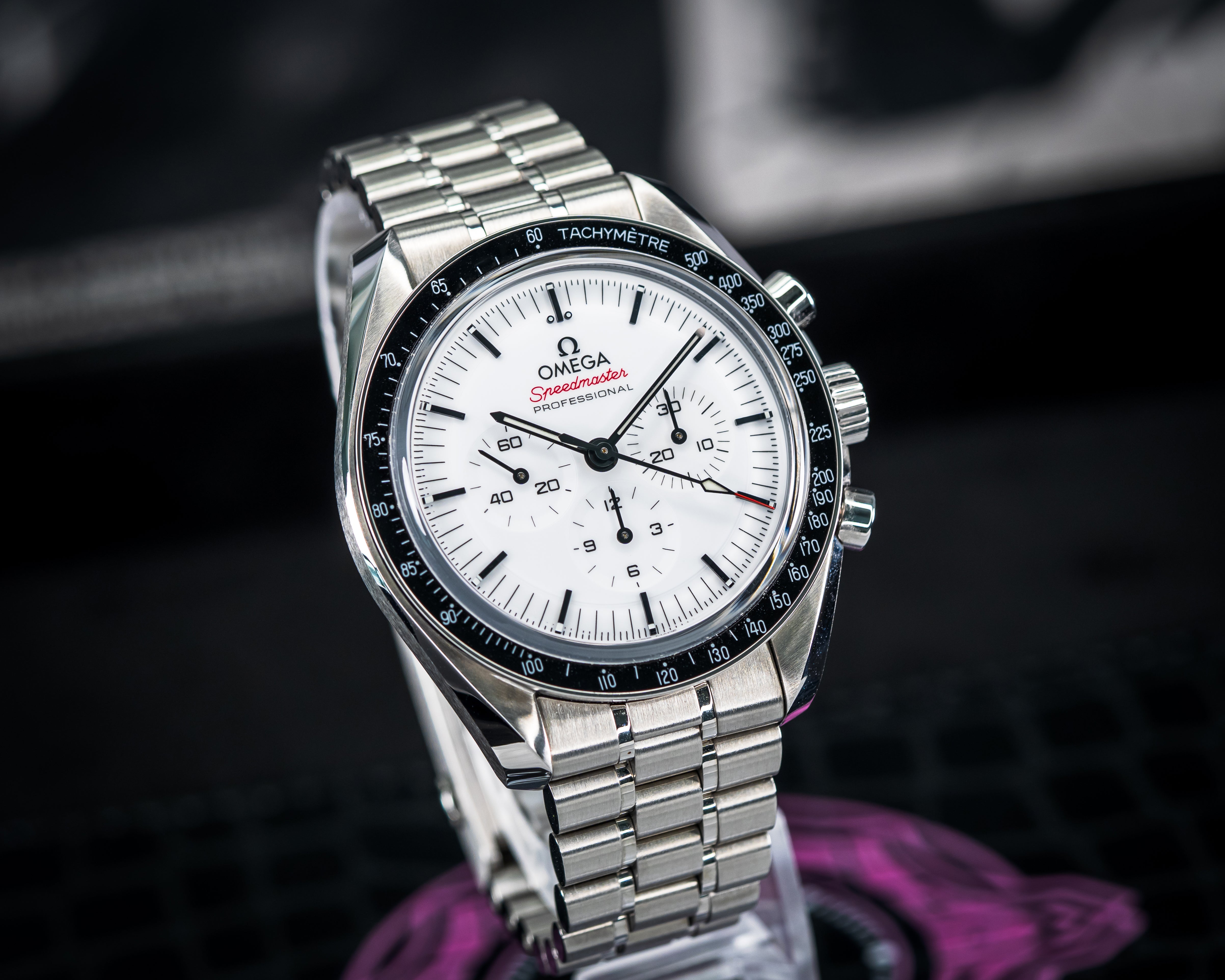 Omega Speedmaster Professional Moonwatch White Dial 310.30.42.50.04.001