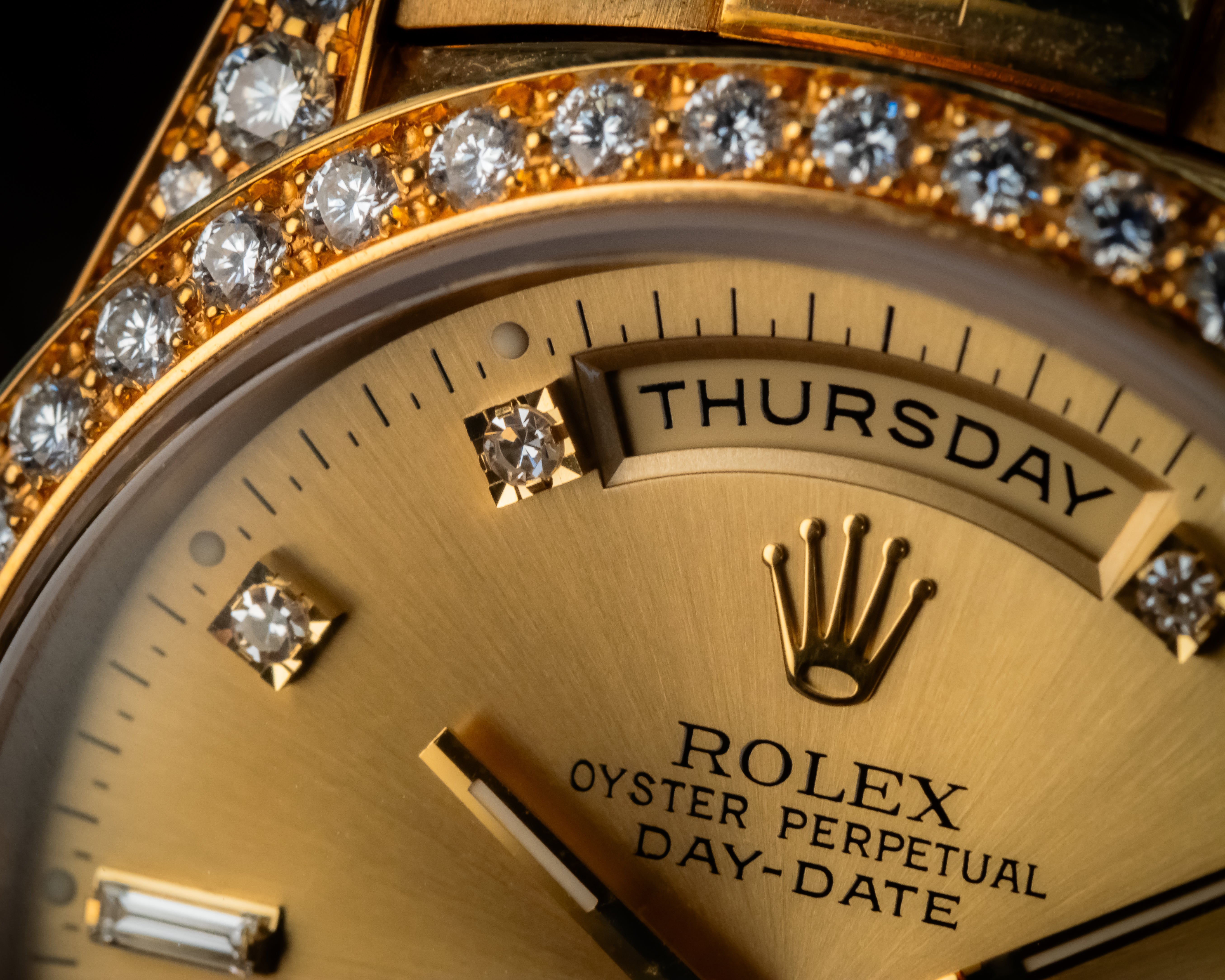 Rolex President Day-Date 36 Yellow Gold & Diamonds – 18388